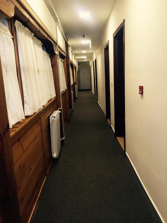 Accommodation Tara Белград Екстериор снимка
