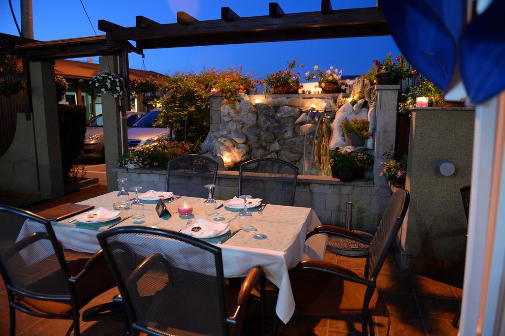 Accommodation Tara Белград Екстериор снимка